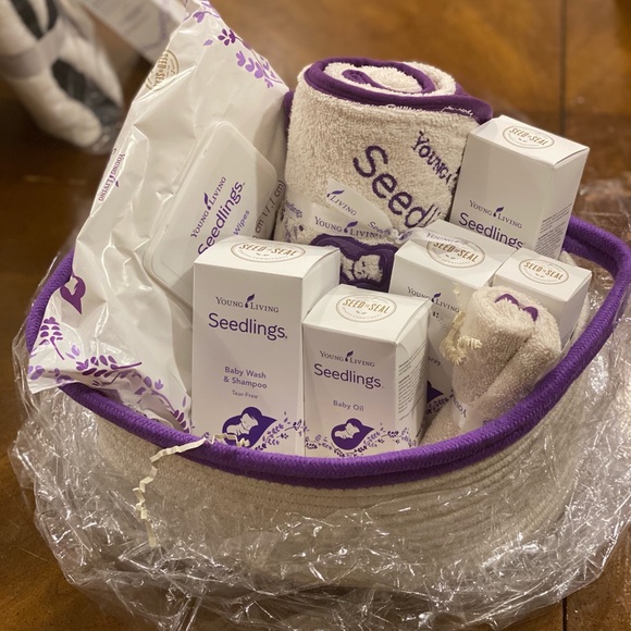 COPY - BABY GIFT BASKET all natural products - Picture 5 of 7